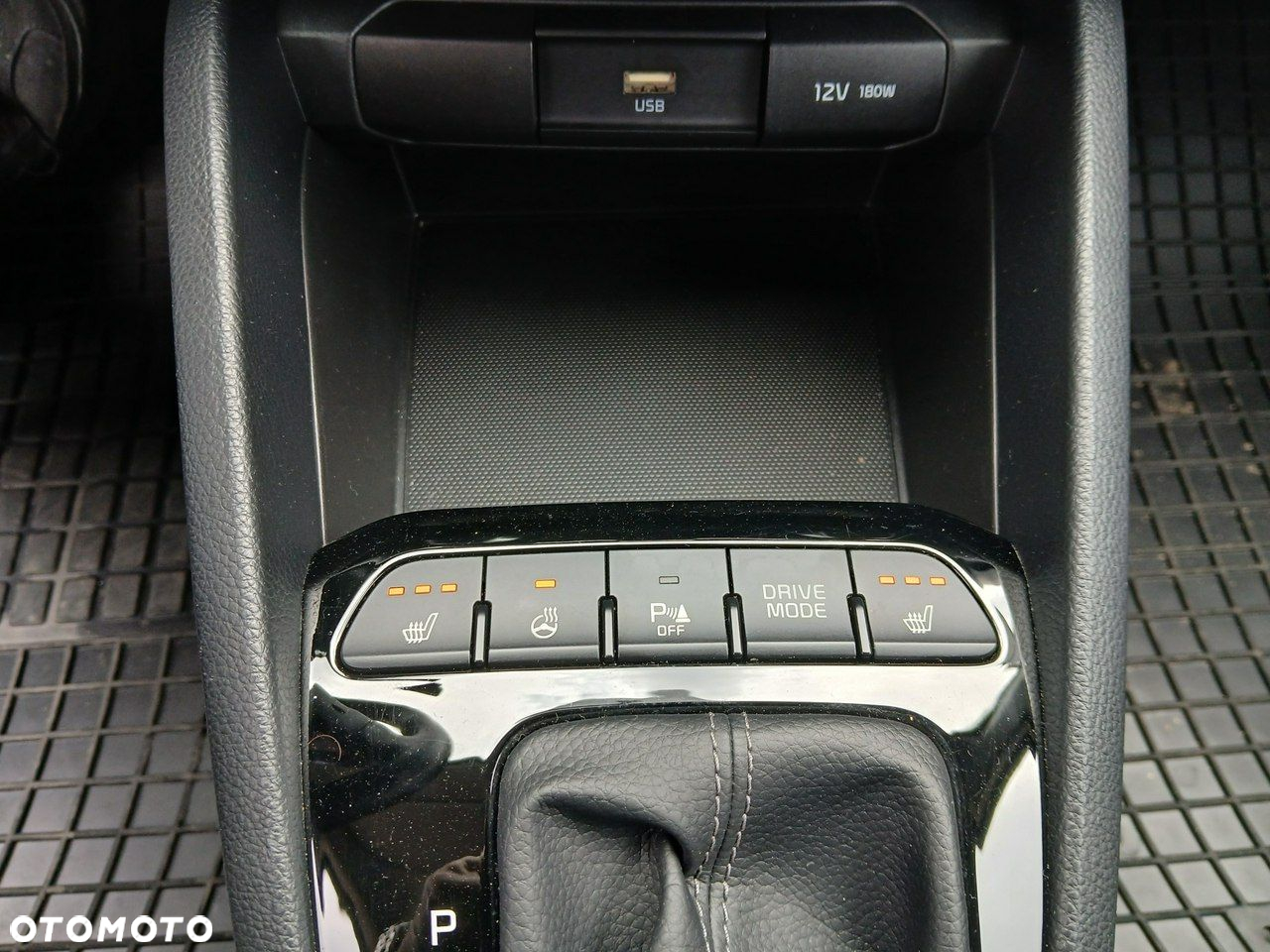 Kia Stonic - 18
