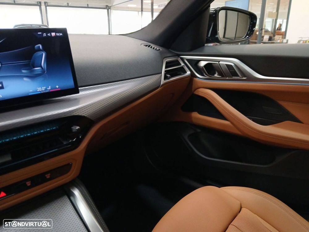 BMW i4 eDrive40 Edição Desportiva M - 26