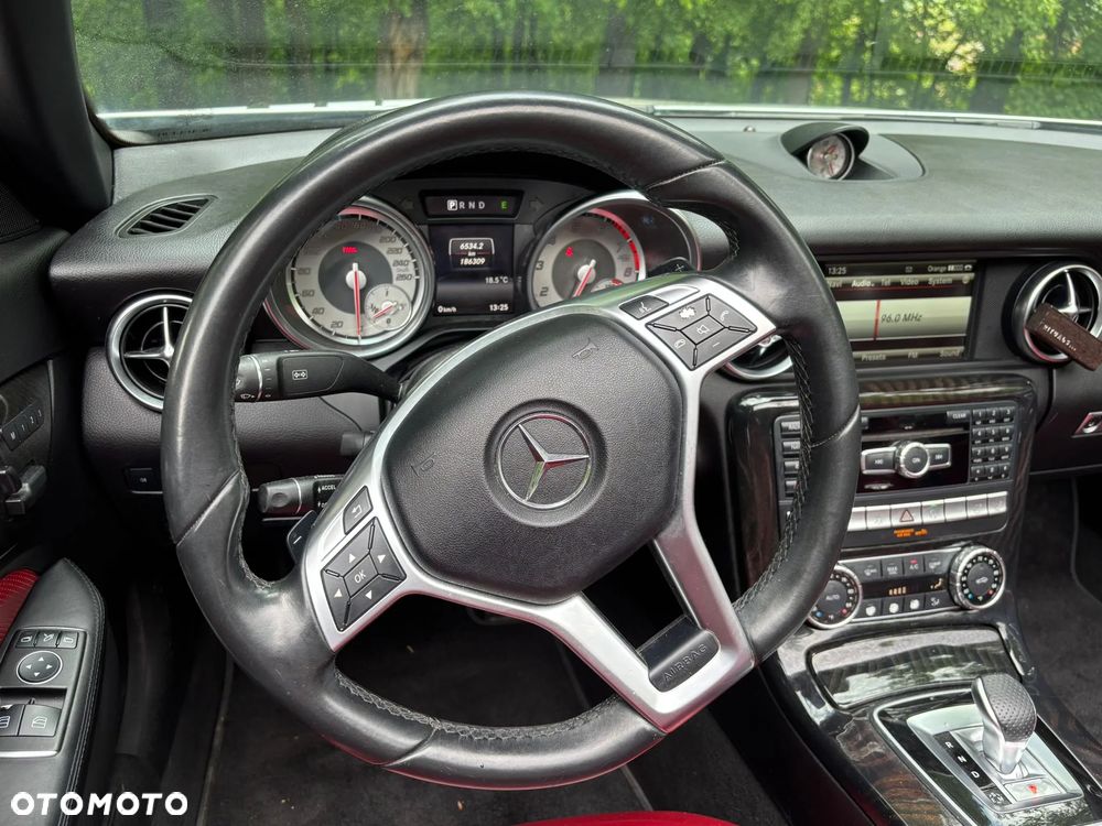 Mercedes-Benz SLK 300 9G-TRONIC - 7