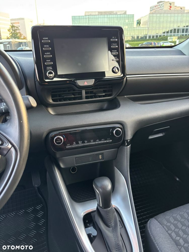 Toyota Yaris Hybrid 1.5 Comfort - 18
