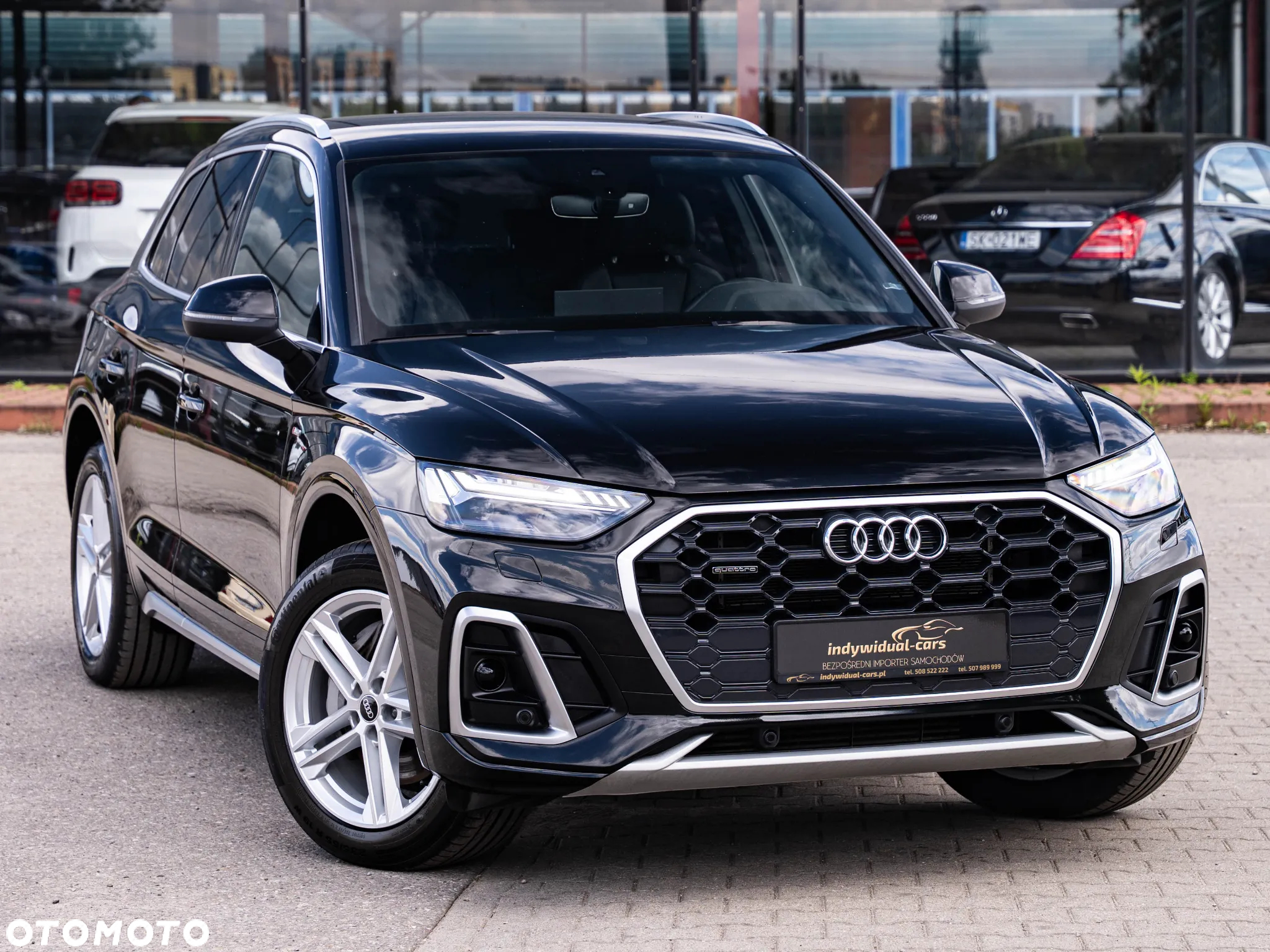 Audi Q5 50 TFSI e Quattro S tronic - 4