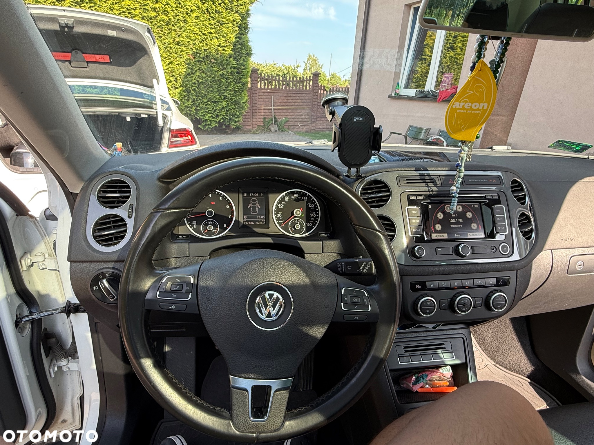Volkswagen Tiguan - 8