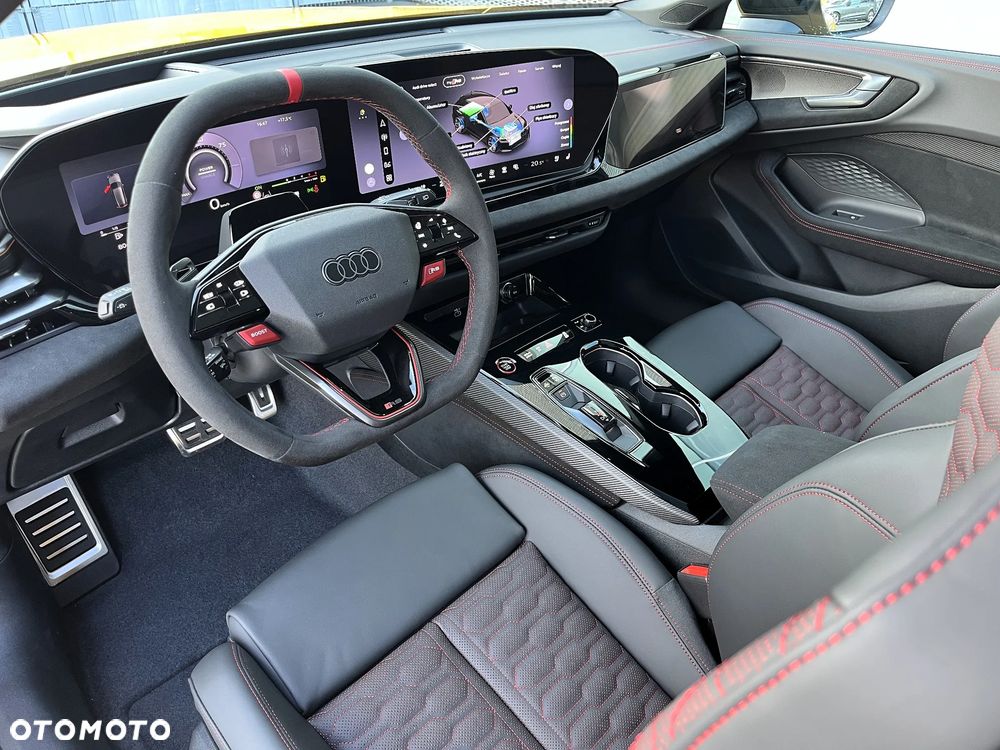 Audi RS5 Avant - 18