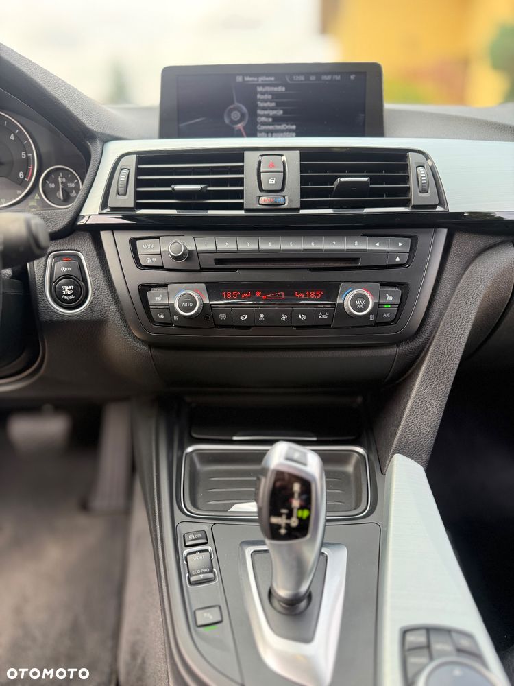 BMW Seria 3 - 22