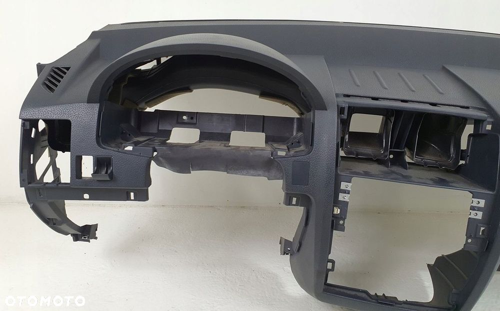DESKA ROZDZIELCZA KONSOLA HYUNDAI GETZ EUROPA - 3