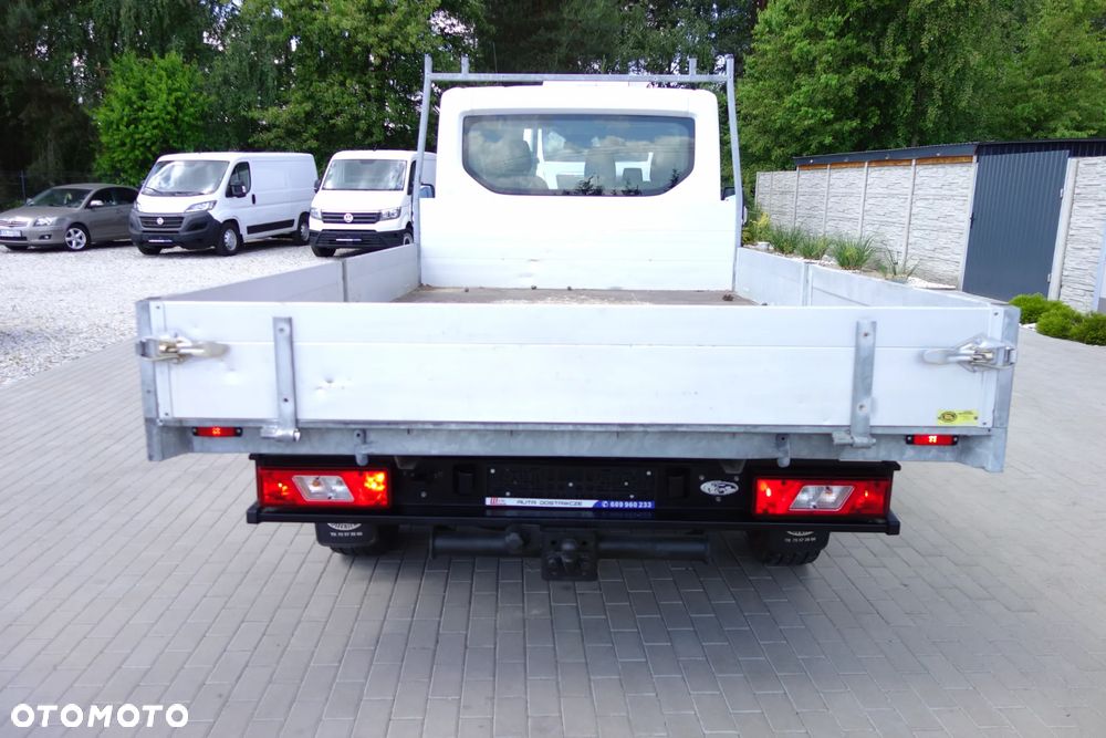 Ford Transit 2.0 Ecoblue 170 KM Skrzynia 3.75 M Klima - 9