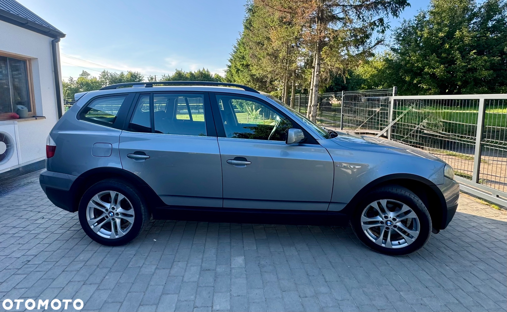 BMW X3 3.0si - 7