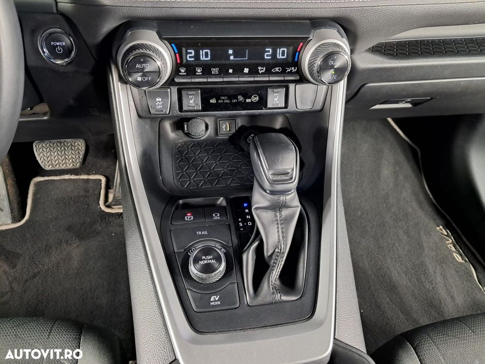 TOYOTA RAV4 2022 — imagine 20