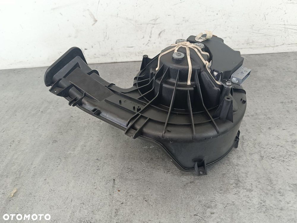 WENTYLATOR NAWIEWU, DMUCHAWA OPEL VECTRA C 985852T VALEO 1.8 16V - 4