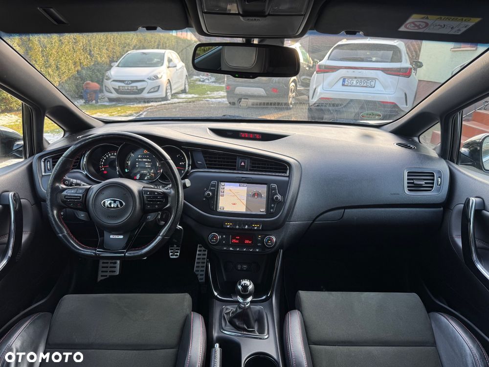 Kia Ceed 1.6 T-GDI GT-Challenge - 16