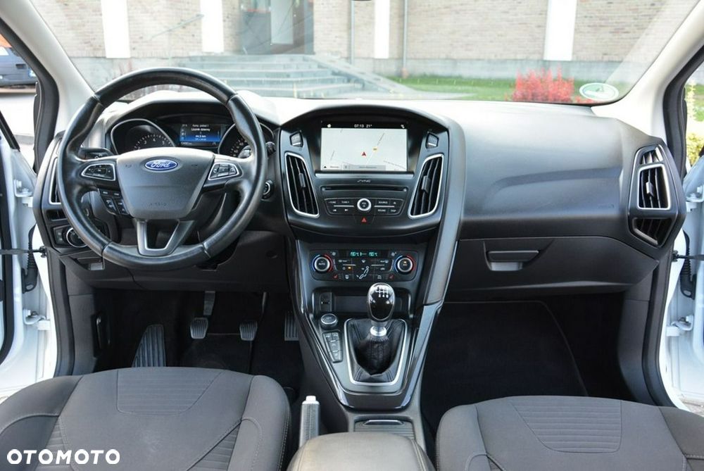 Ford Focus 1.5 EcoBoost STart-Stopp-System ST-LINE - 29