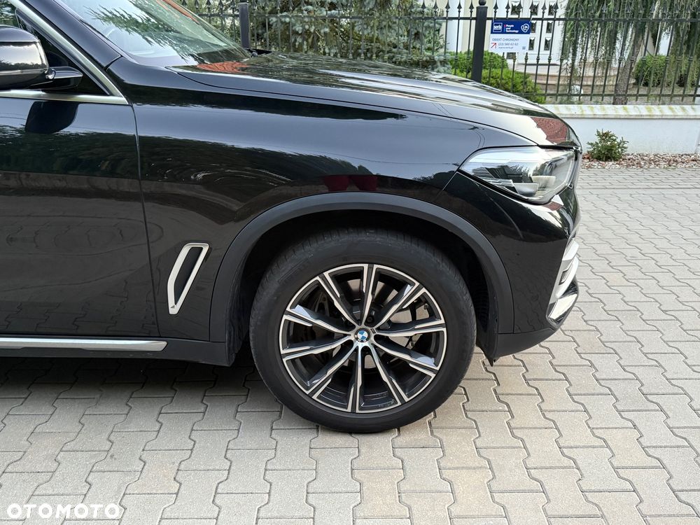 BMW X5 xDrive40i - 18