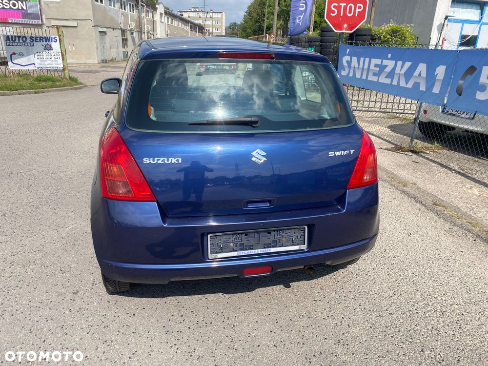Suzuki Swift 1.3 Comfort - 25