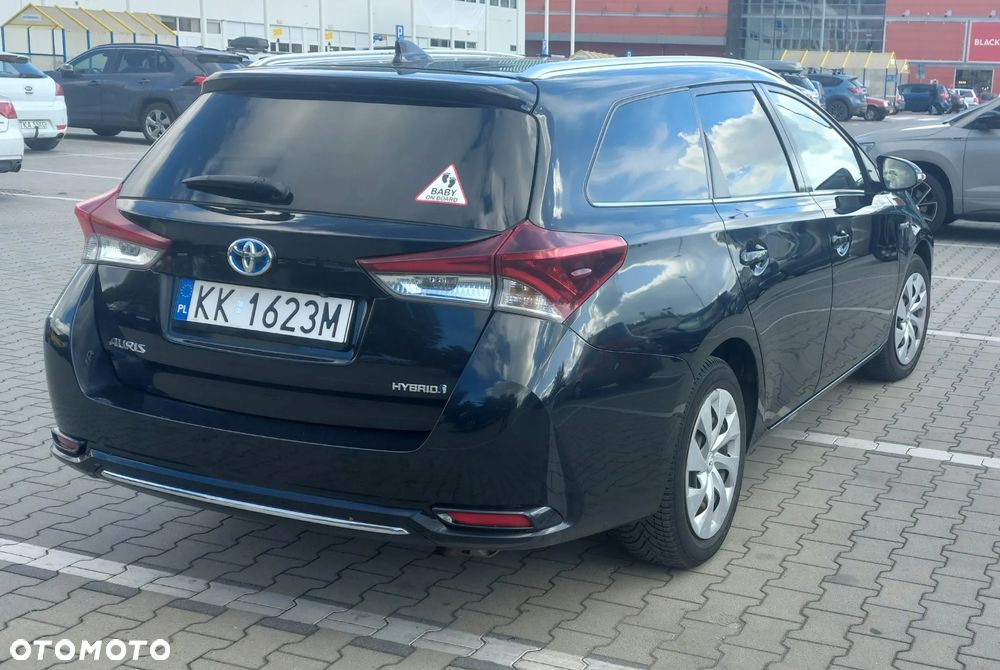 Toyota Auris 1.8 HSD Luna - 4