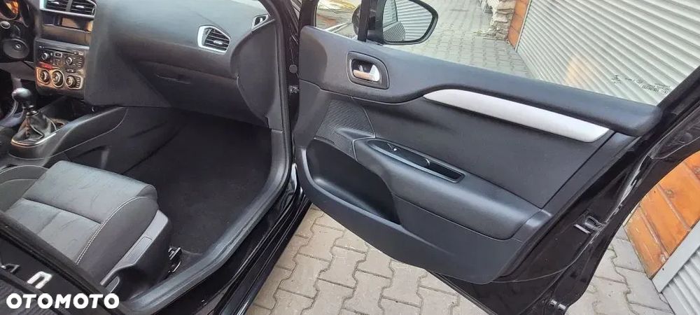 Citroën C4 1.2 e-THP Exclusive - 30