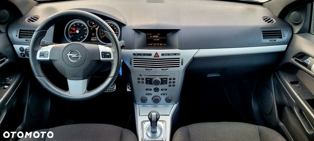 Opel Astra 1.6 Cosmo Easytronic - 22