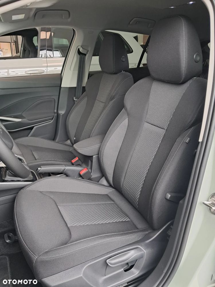 Skoda Fabia 1.0 TSI Drive DSG - 11