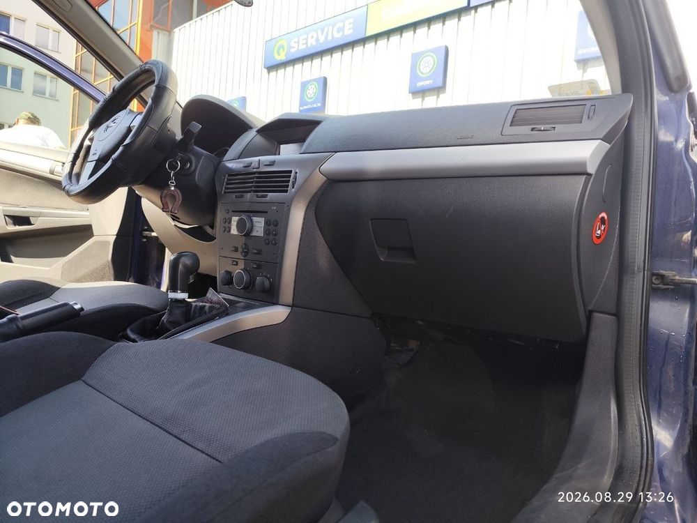 Opel Astra - 34