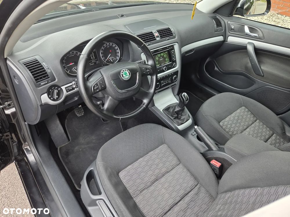 Skoda Octavia - 7
