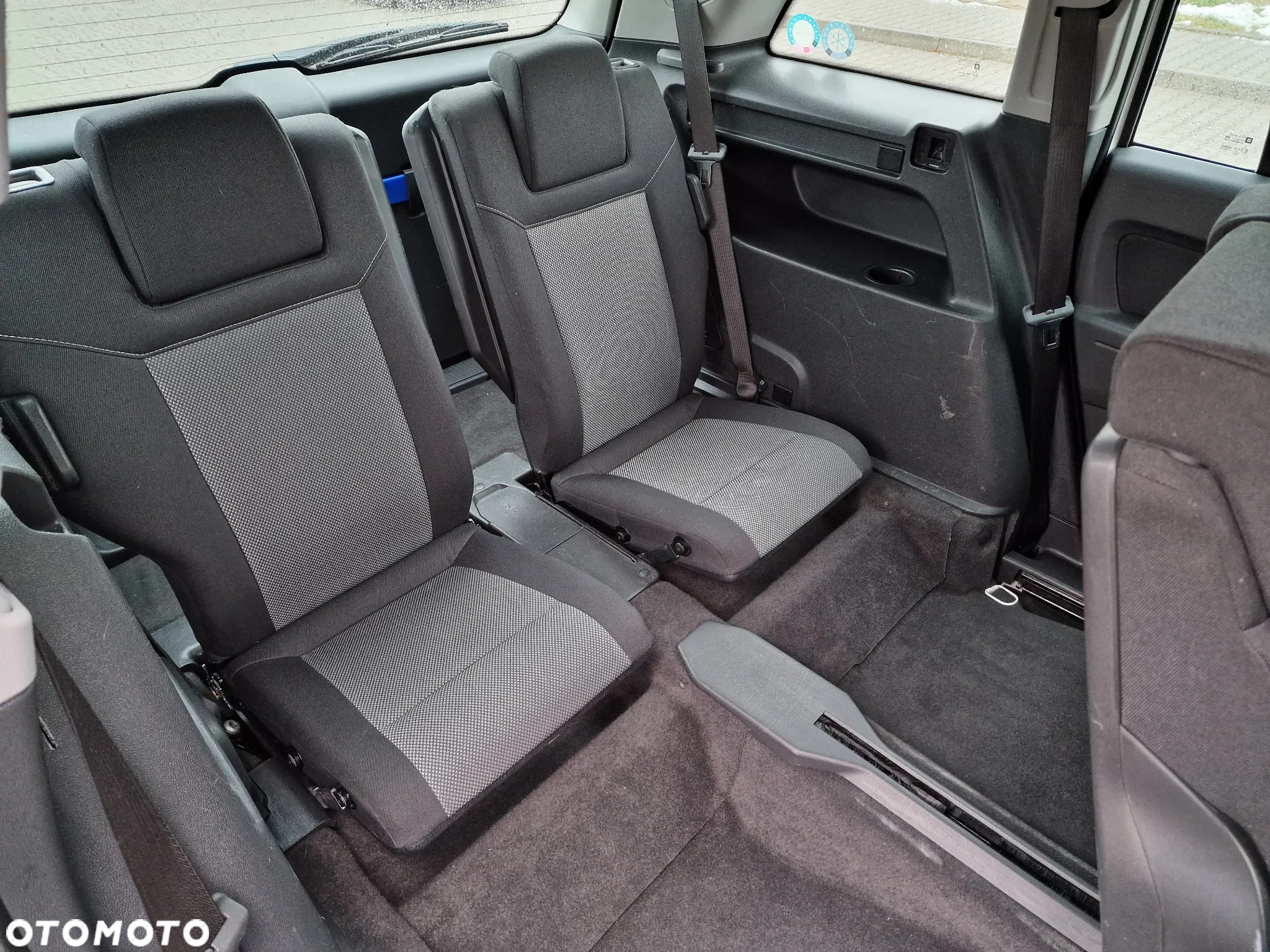 Opel Zafira 1.8 Cosmo - 28