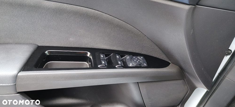 Ford Mondeo - 11