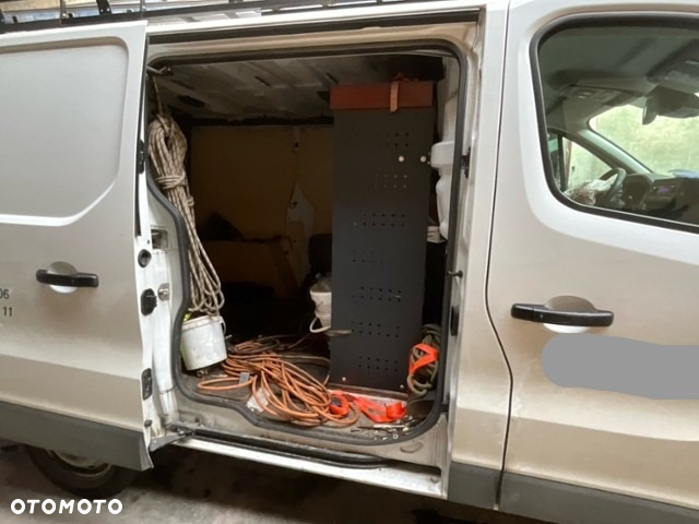 Renault Trafic - 11
