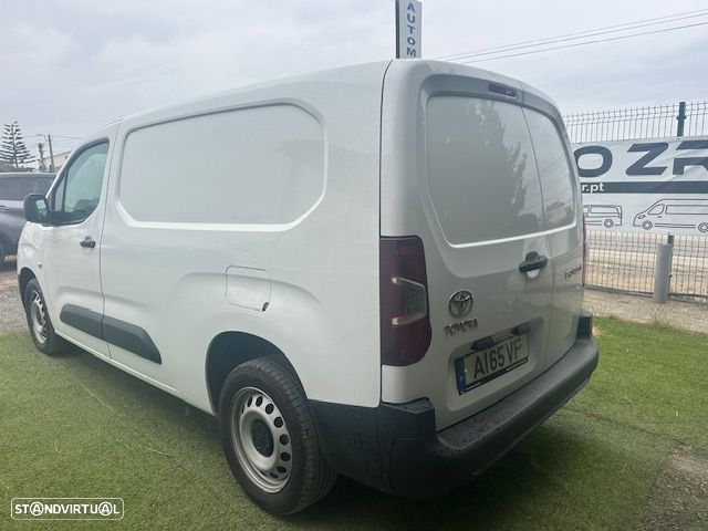 Toyota PROACE CITY LONGA 3 LUGARES - 4