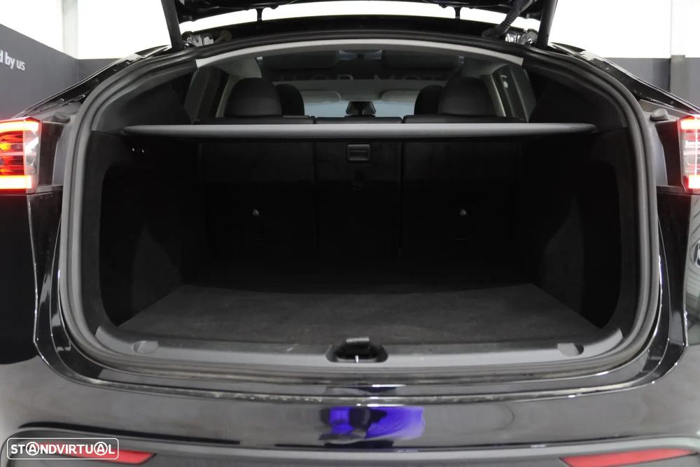 Tesla Model Y Long Range Dual Motor AWD - 25