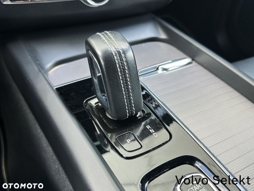Volvo XC 60 - 21