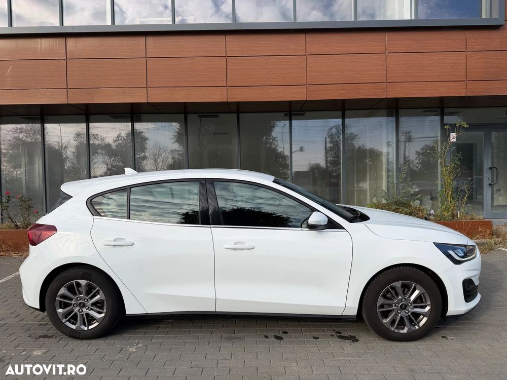 Ford Focus - 3