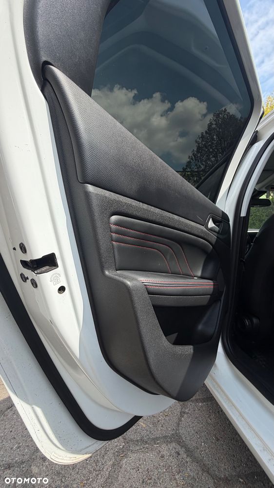 Peugeot 308 1.5 BlueHDi Business Line S&S - 16