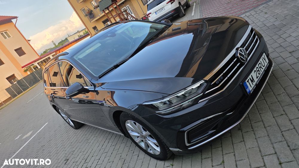 Volkswagen Passat - 3
