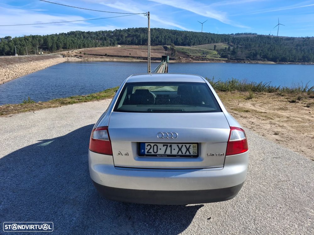 Audi A4 1.9 TDI - 6