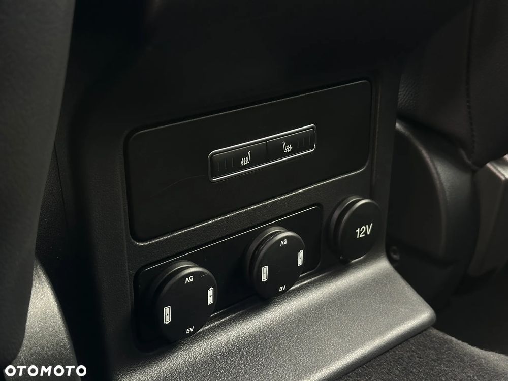 Jaguar F-Pace D200 AWD R-Dynamic HSE 90th Anniversary Edition - 15