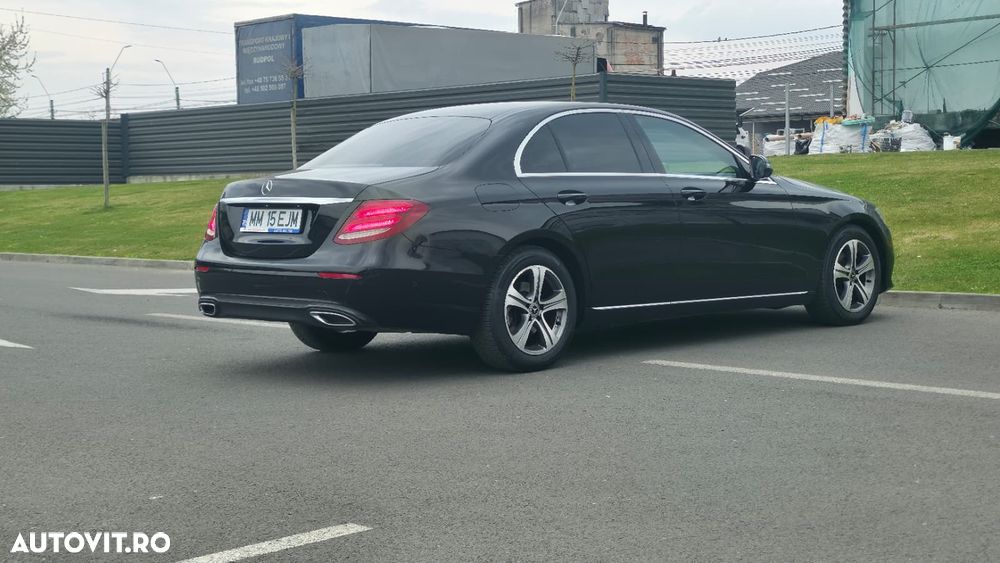 Mercedes-Benz E 200 d 9G-TRONIC - 25