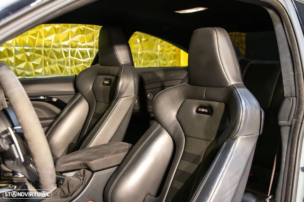 BMW M4 Coupe DKG - 39