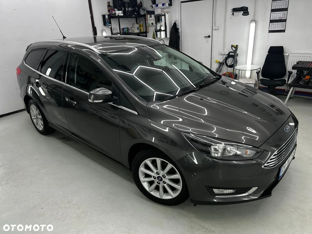 Ford Focus - 4