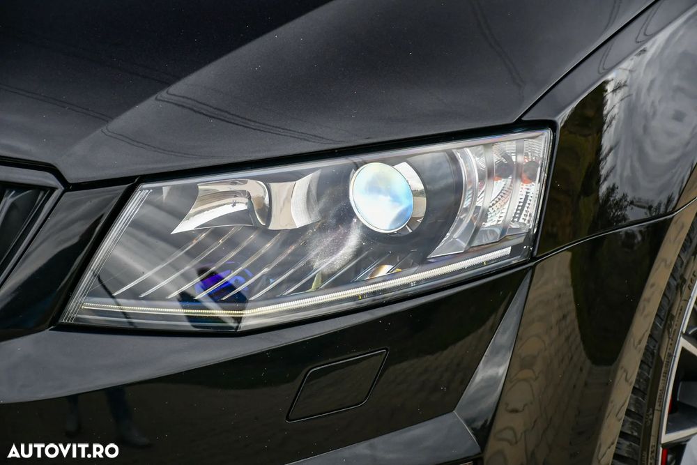Skoda Octavia 2.0 TDI (Green tec) DSG RS - 8