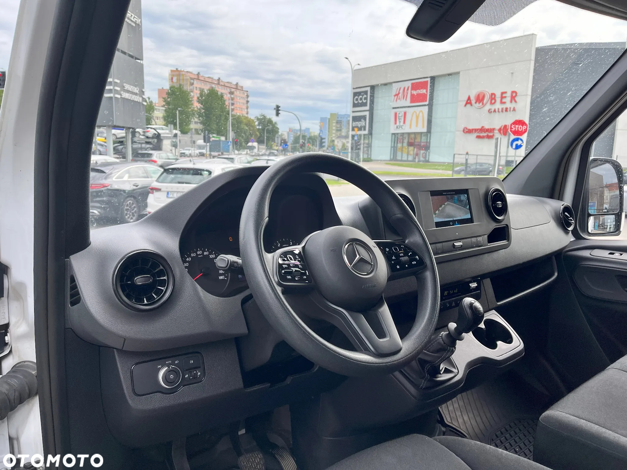 Mercedes-Benz Sprinter - 8