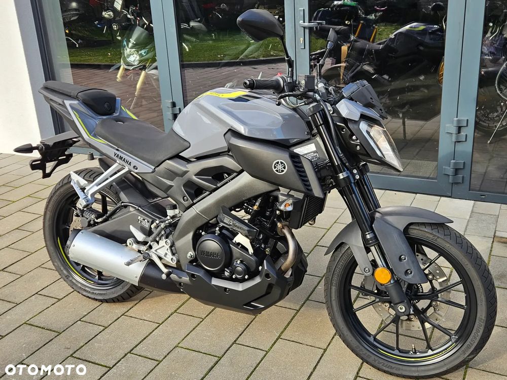 Yamaha MT - 17