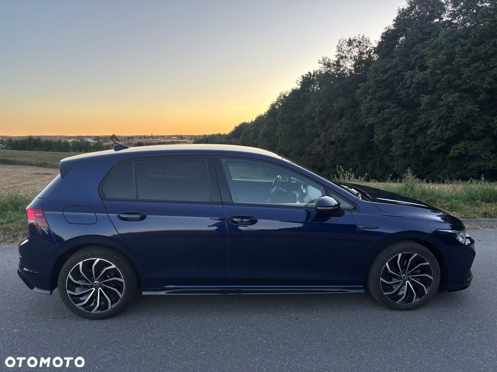 Volkswagen Golf 1.5 eTSI OPF DSG R-Line - 4