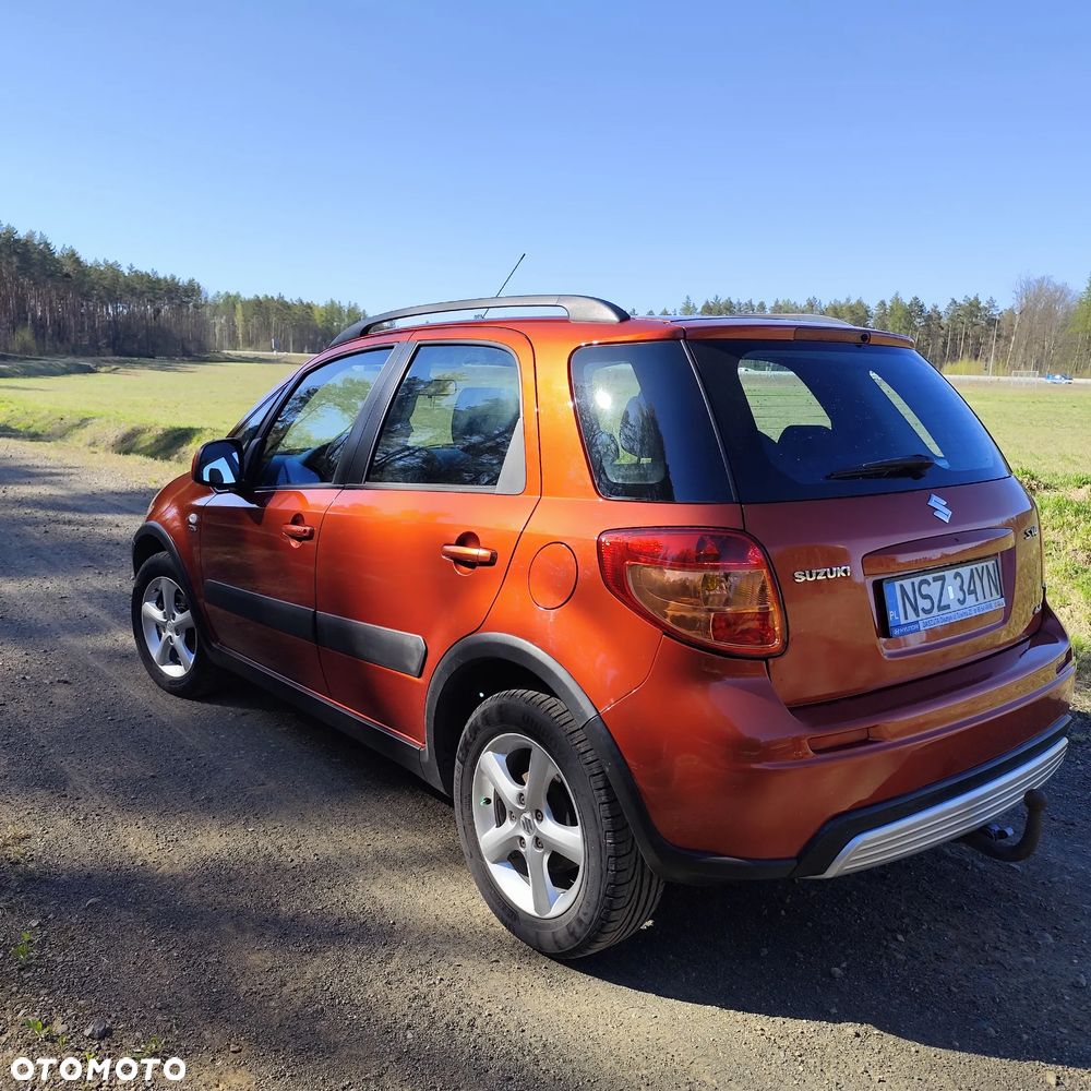 Suzuki SX4 1.9 DDiS 4WD GS / Premium - 3