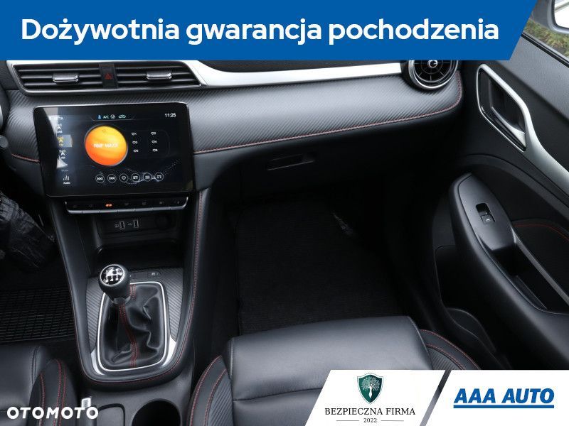MG ZS - 10