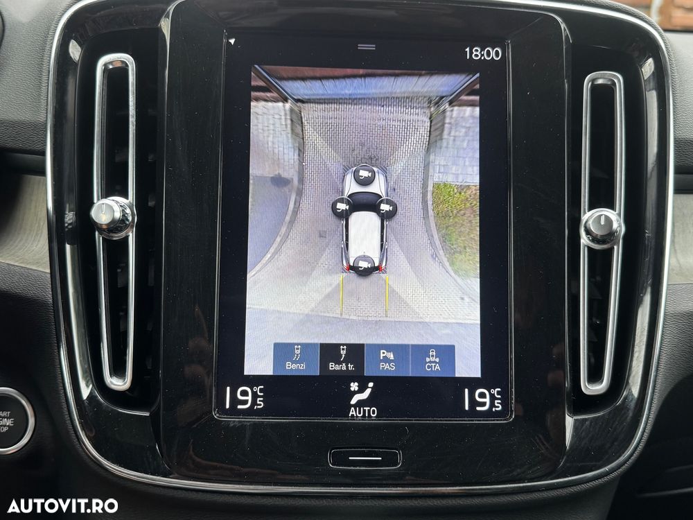 Volvo XC 40 D4 AWD Geartronic Inscription - 25