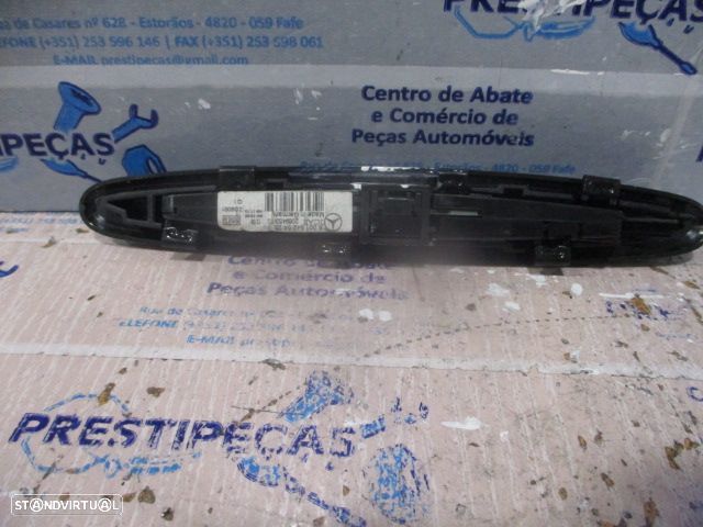 Display Relogio A0015425423 MERCEDES C S204 W204 FASE 2  2012 200CDI 136CV 5P PRETO - 2