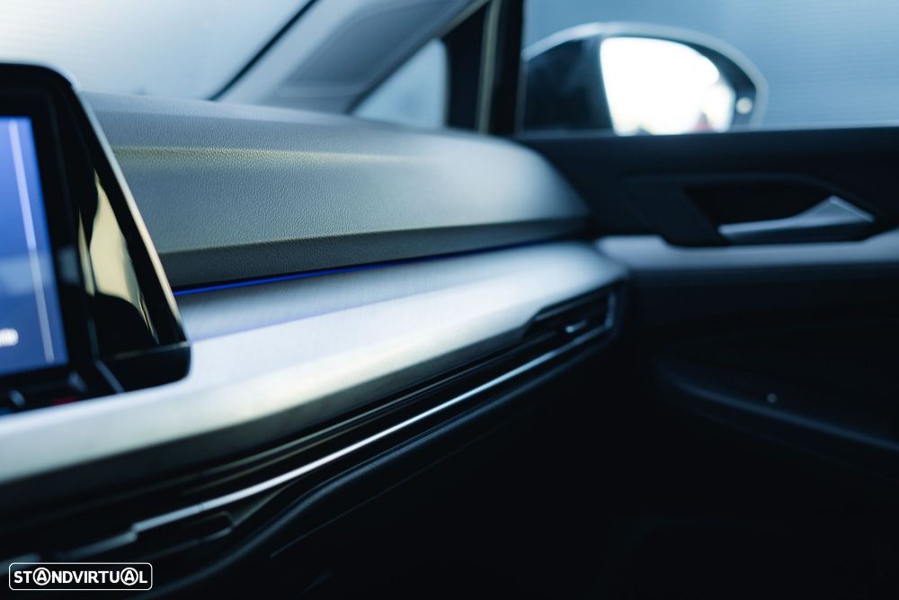 VW Golf 1.0 TSI Sportline - 19