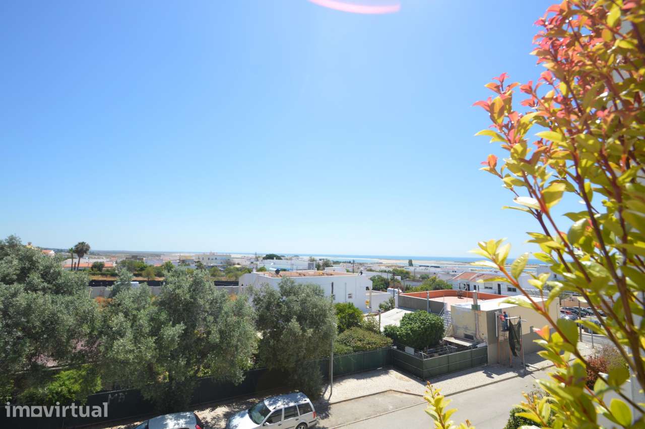 Moradia com 3 quartos com Piscina Privativa e Vista Mar - Grande imagem: 3/26