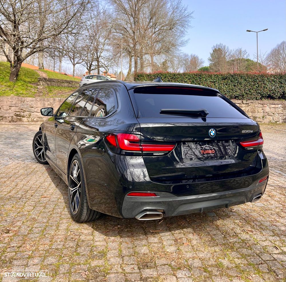 BMW 530 e Pack Desportivo M - 3