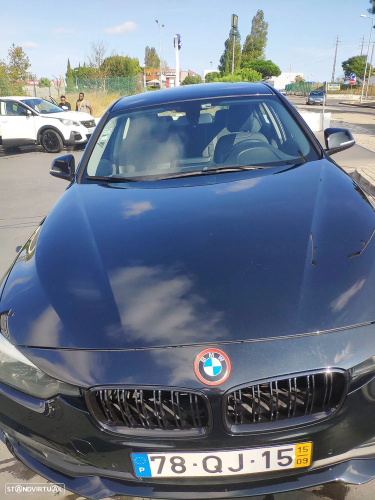 BMW 320 d Auto - 16