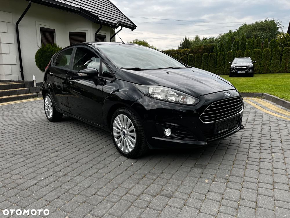 Ford Fiesta 1.6 TDCi DPF Titanium - 1